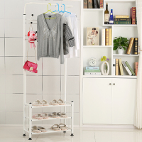 木匠衣帽架與臟衣籃 居家收納的美學(xué)與實(shí)用融合